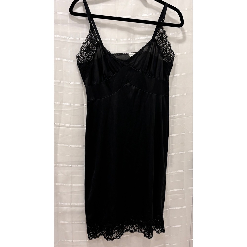 Vintage Bari Erba Black Lace Trim Full Slip Dress ILGWU Made in USA Size 36